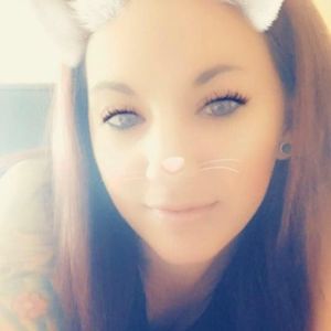 Meet your Posher, Stacy